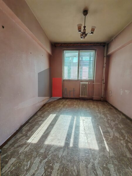 Drumul Taberei Apartament 3 camere langa metrou Valea Ialomitei