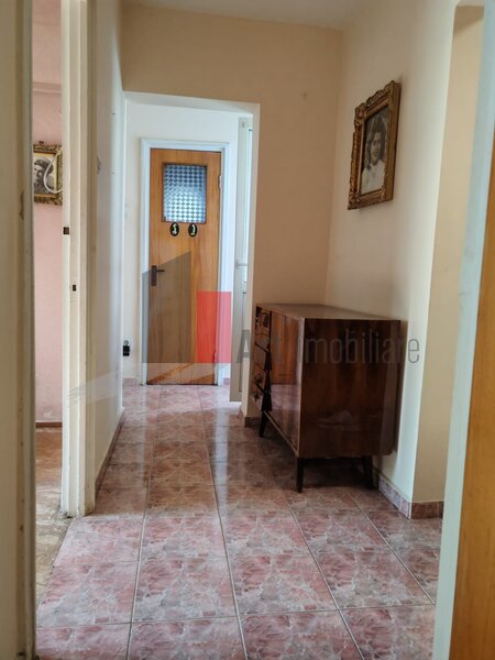 Drumul Taberei Apartament 3 camere langa metrou Valea Ialomitei